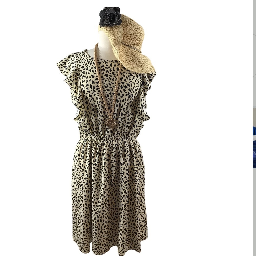 Betsey’s Boutique Leopard Print Ruffle Sleeve Dress XL NWOT
